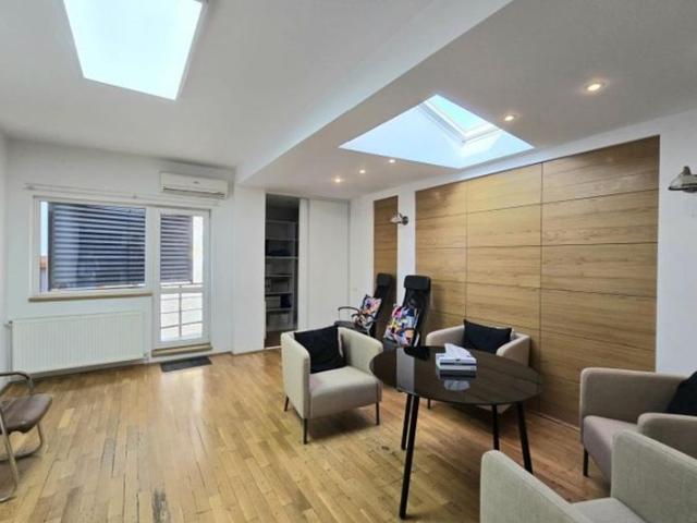 Duplex 6 camere Herastrau