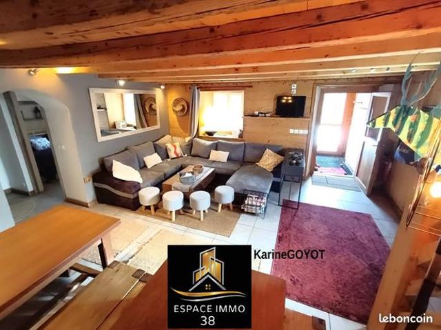 Duplex 6 pièces 106 m²
