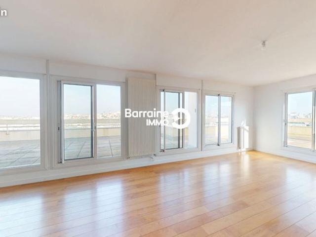 Duplex 6 pièces 109 m²