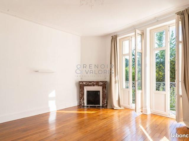 Duplex 6 pièces 109 m²