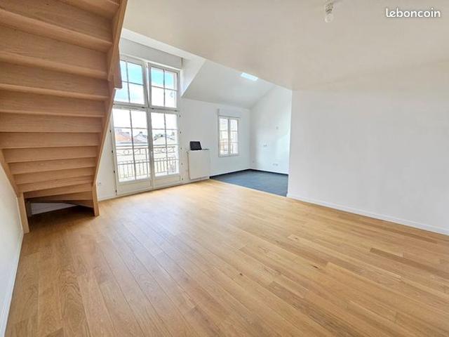 Duplex 6 pièces 109 m²