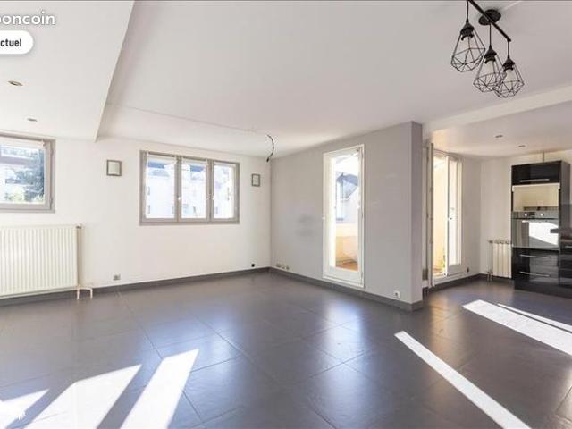 Duplex 6 pièces 119 m²