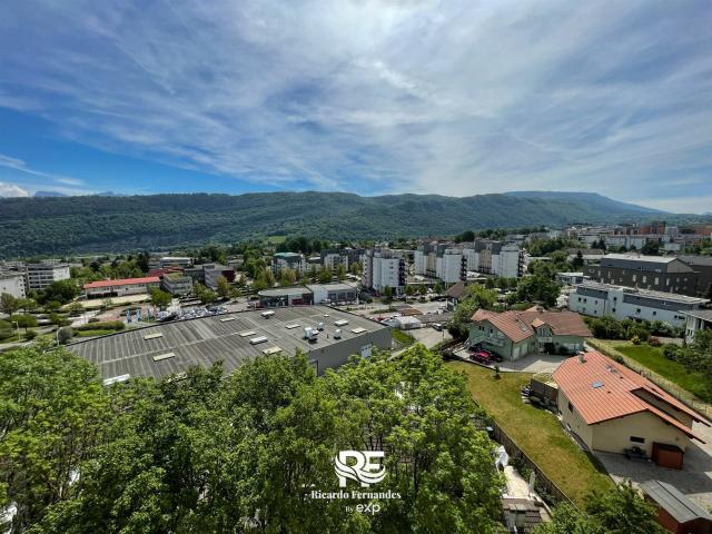 Duplex 6 pièces 119 m² + Garage + Cave 120m² Seynod