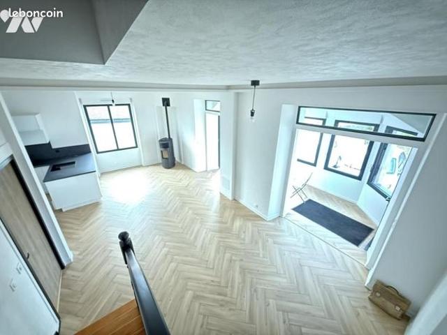 Duplex 6 pièces 121 m²