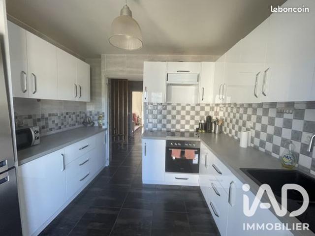 Duplex 6 pièces 121 m²