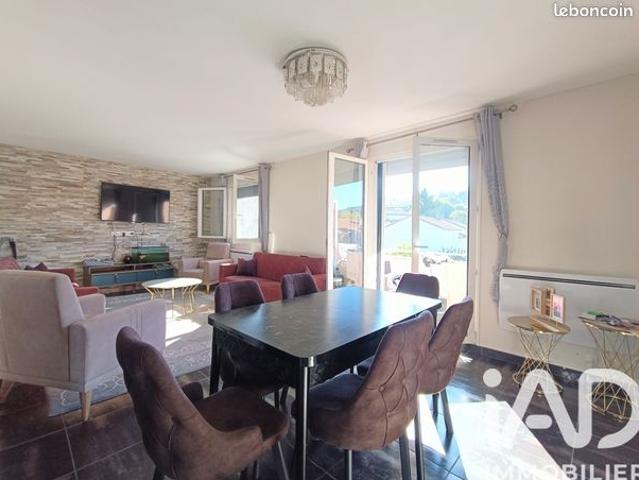 Duplex 6 pièces 121 m²