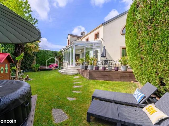 Duplex 6 pièces 122 m²