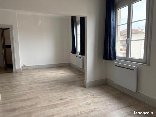 Duplex 6 pièces 122 m²