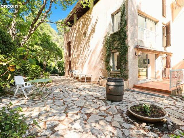Duplex 6 pièces 123 m²