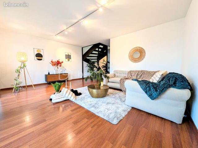 Duplex 6 pièces 135 m²