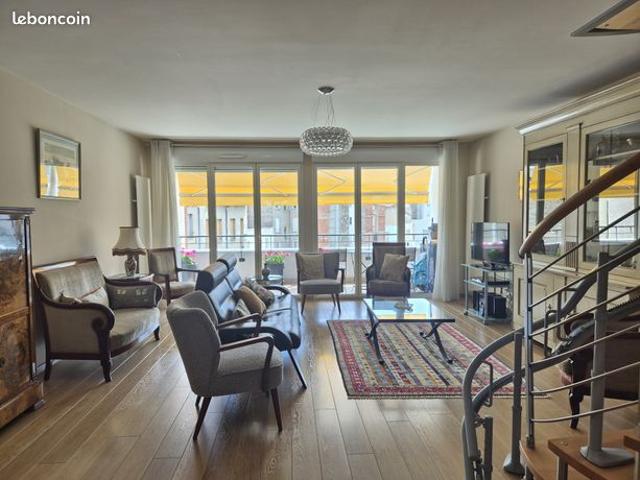 Duplex 6 pièces 138 m²