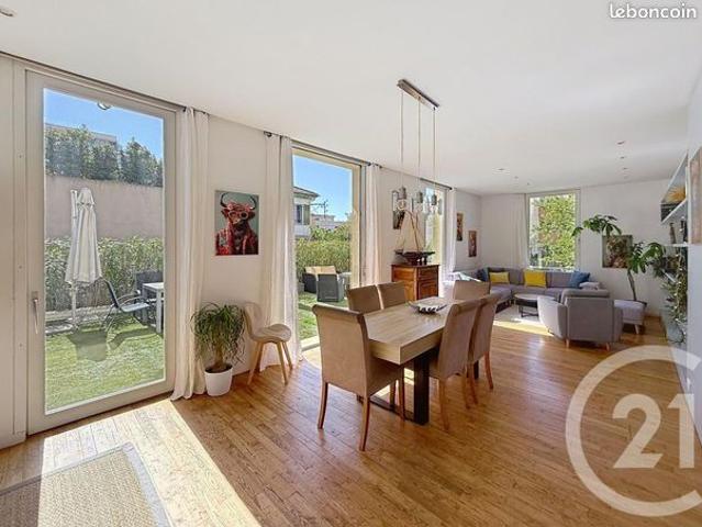Duplex 6 pièces 131 m²