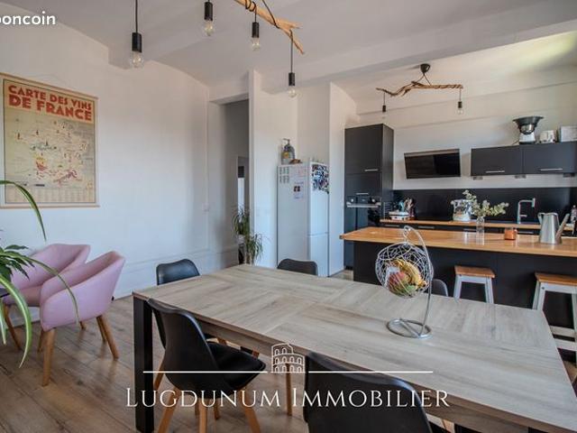 Duplex 6 pièces 144 m²