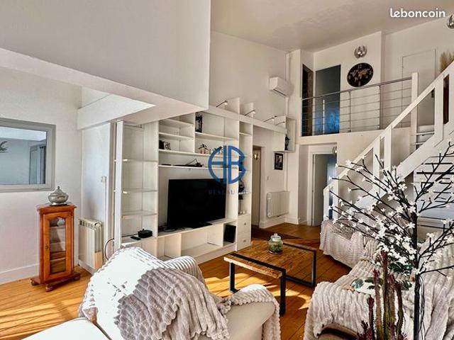 Duplex 6 pièces 148 m²