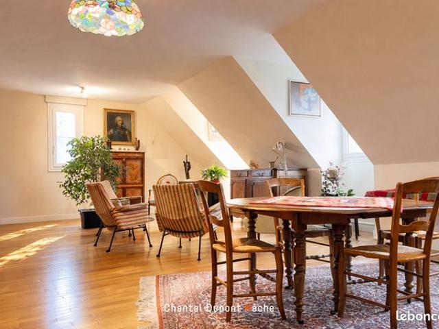 Duplex 6 pièces 142 m²