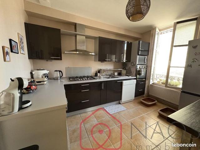 Duplex 6 pièces 156 m²