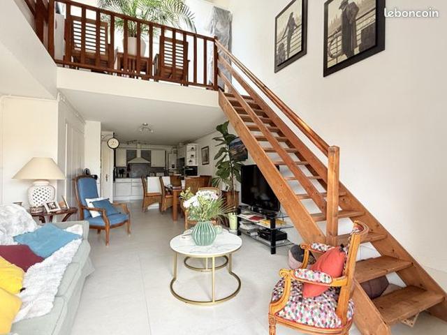 Duplex 6 pièces 156 m²