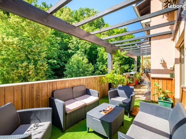 Duplex 6 pièces 156 m²