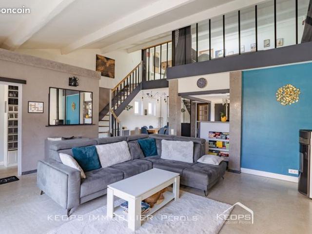 Duplex 6 pièces 156 m²