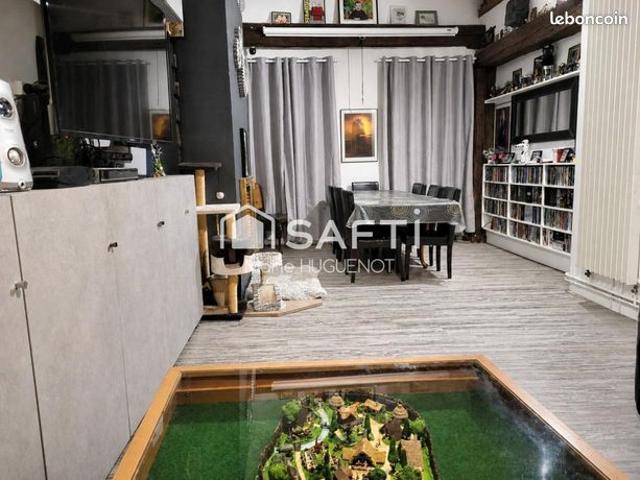 Duplex 6 pièces 150 m²