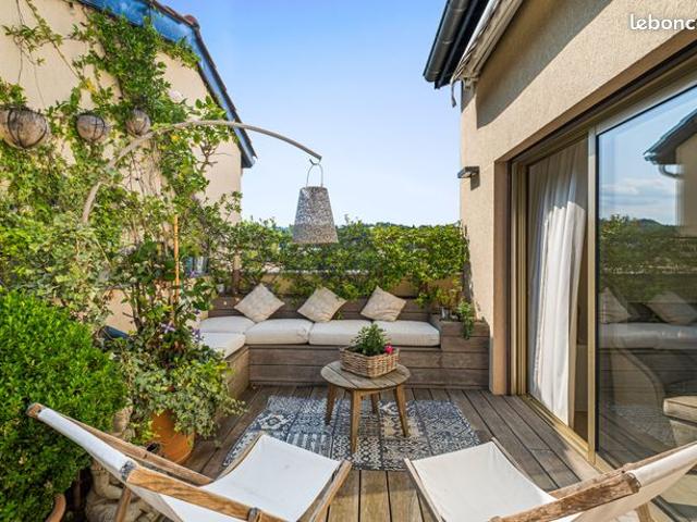 Duplex 6 pièces 150 m²