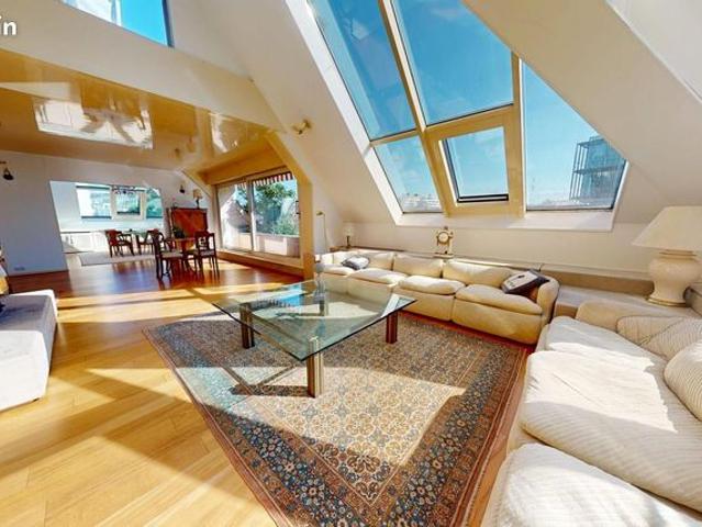 Duplex 6 pièces 187 m²