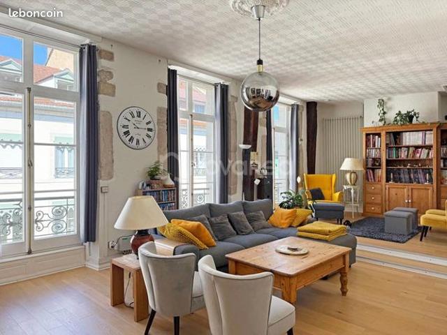 Duplex 6 pièces 189 m²