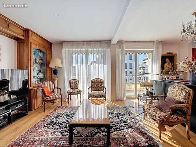 Duplex 6 pièces 180 m²