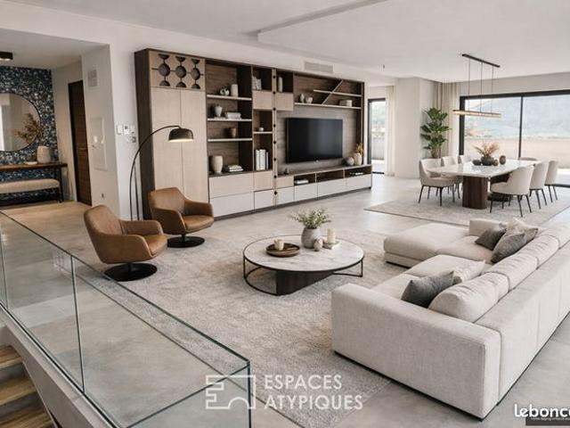 Duplex 6 pièces 198 m²