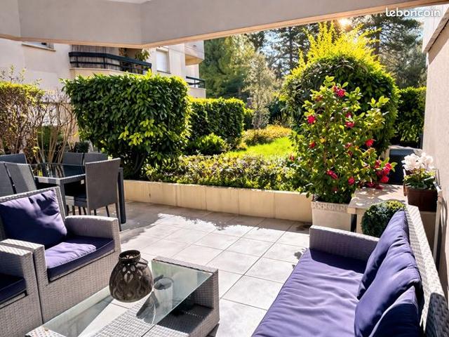 Duplex 6 pièces 198 m²