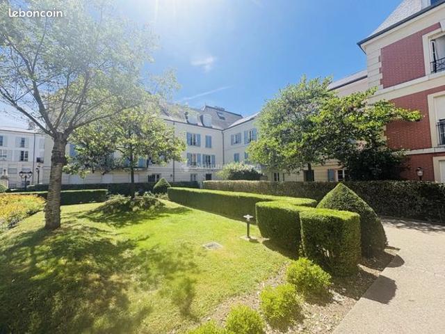 Duplex 6 pièces 193 m²