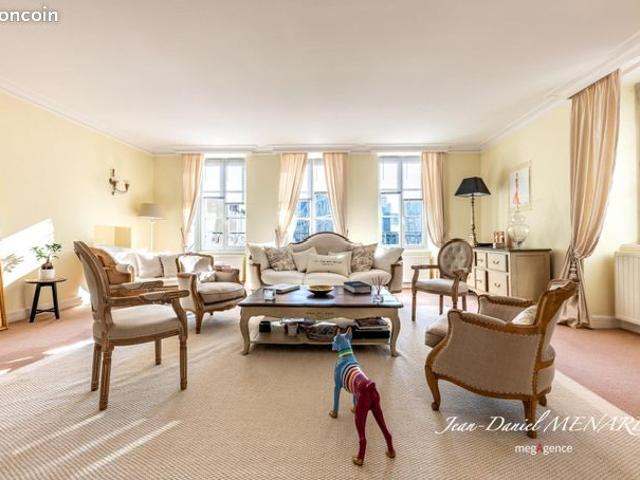 Duplex 6 pièces 200 m²