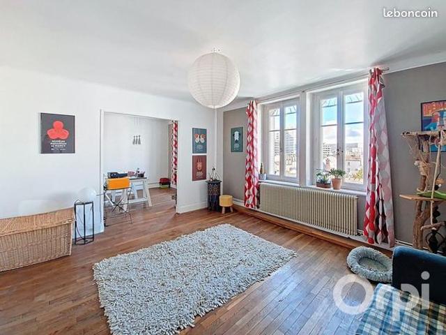 Duplex 6 pièces 97 m²