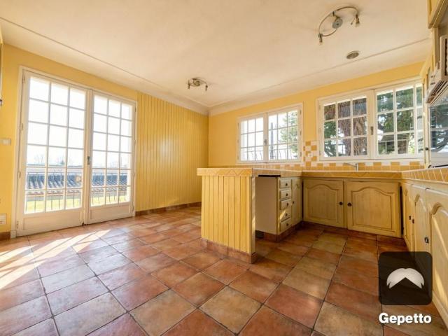 Duplex – ~70 m² – Serres Castet | Jardin privatif 150 m² · Balcon · 2 stationnements