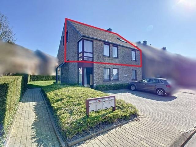 Duplex +/ 78 m², 2 chambres, parking