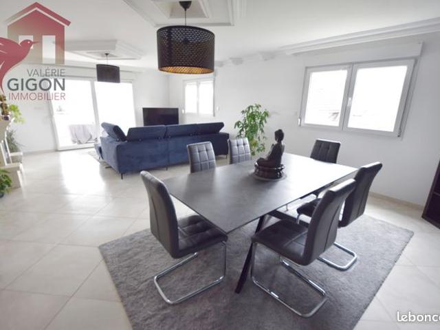 Duplex 8 pièces 206 m²