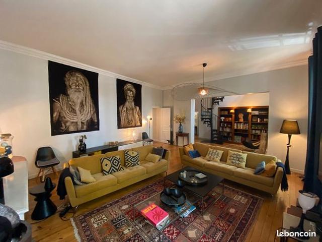 Duplex 8 pièces 272 m²