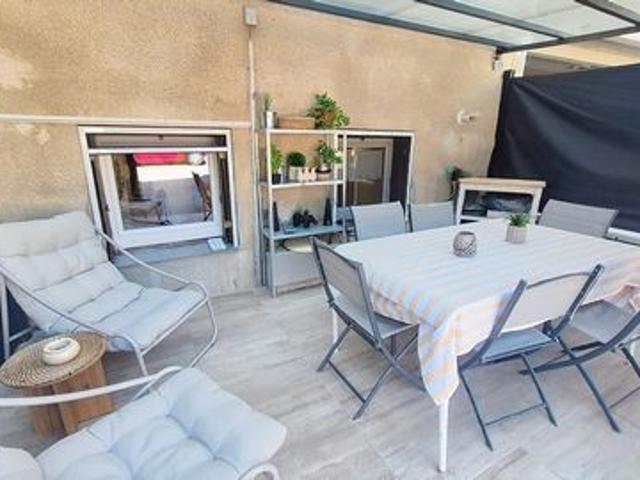 Duplex 95 m² entièrement rénové avec terrasse