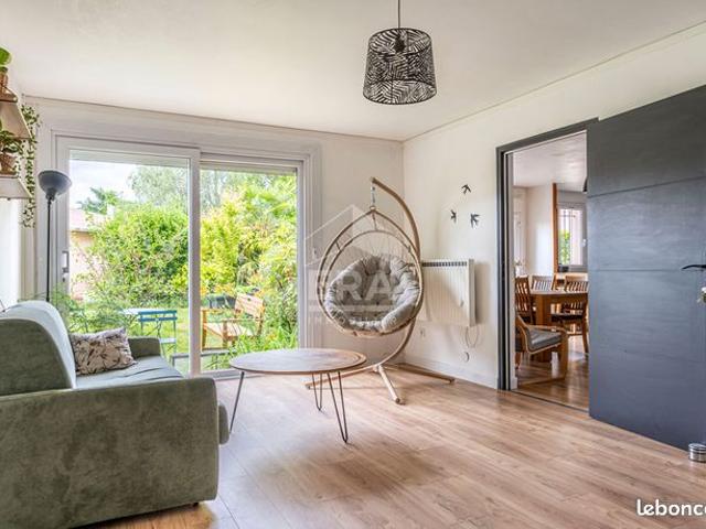 Duplex 9 pièces 177 m²