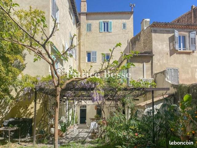 Duplex 9 pièces 187 m²