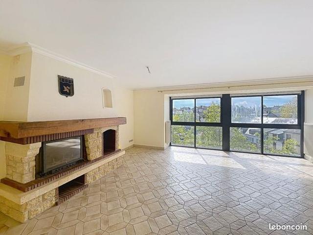 Duplex 9 pièces 191 m²
