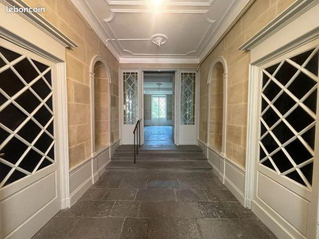 Duplex 9 pièces 234 m²