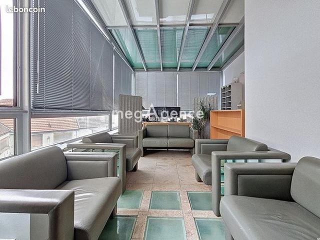 Duplex 9 pièces 265 m²