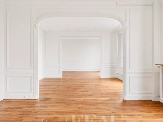 Duplex • Courcelles Wagram