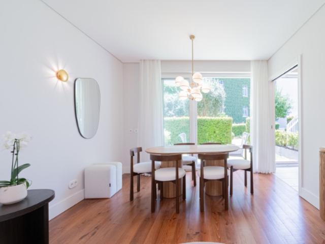 Duplex com jardim privado em Santo António