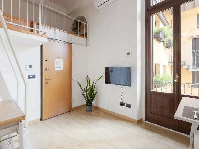Duplex con balcone su 2 livelli Milan C.so Magenta