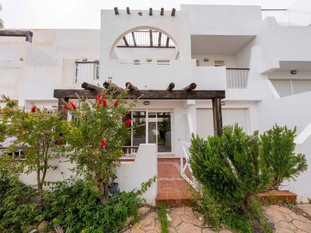 DUPLEX CON VISTAS AL MAR