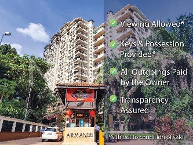 Duplex Condominium, Corner Lot