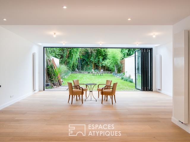 Duplex contemporain avec jardin
