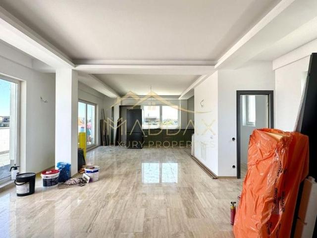 Duplex cu 4 Camere *211mp* Mobilat Complet/ 1 parking / Erou Iancu Nicolae